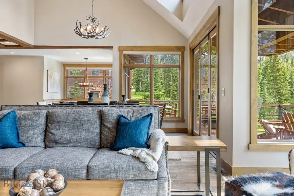 14 Jakes Lane Big Sky MT 59716