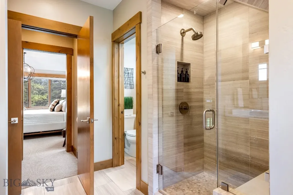 14 Jakes Lane Big Sky MT 59716