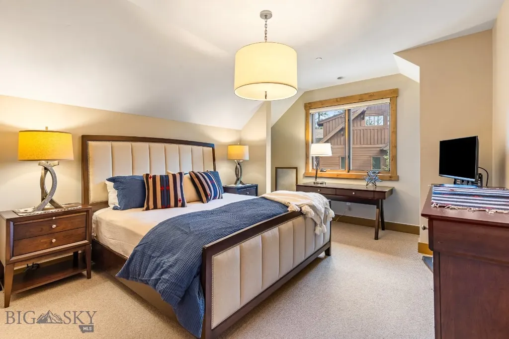 14 Jakes Lane Big Sky MT 59716