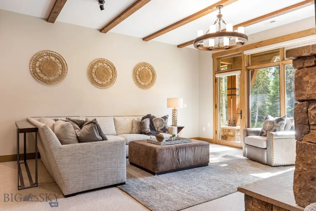 14 Jakes Lane Big Sky MT 59716