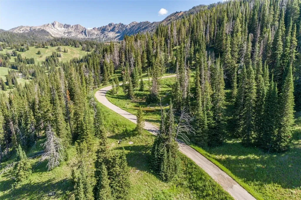Lot 16 Beehive Basin Road Big Sky MT 59716