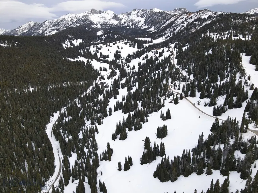 Lot 16 Beehive Basin Road Big Sky MT 59716