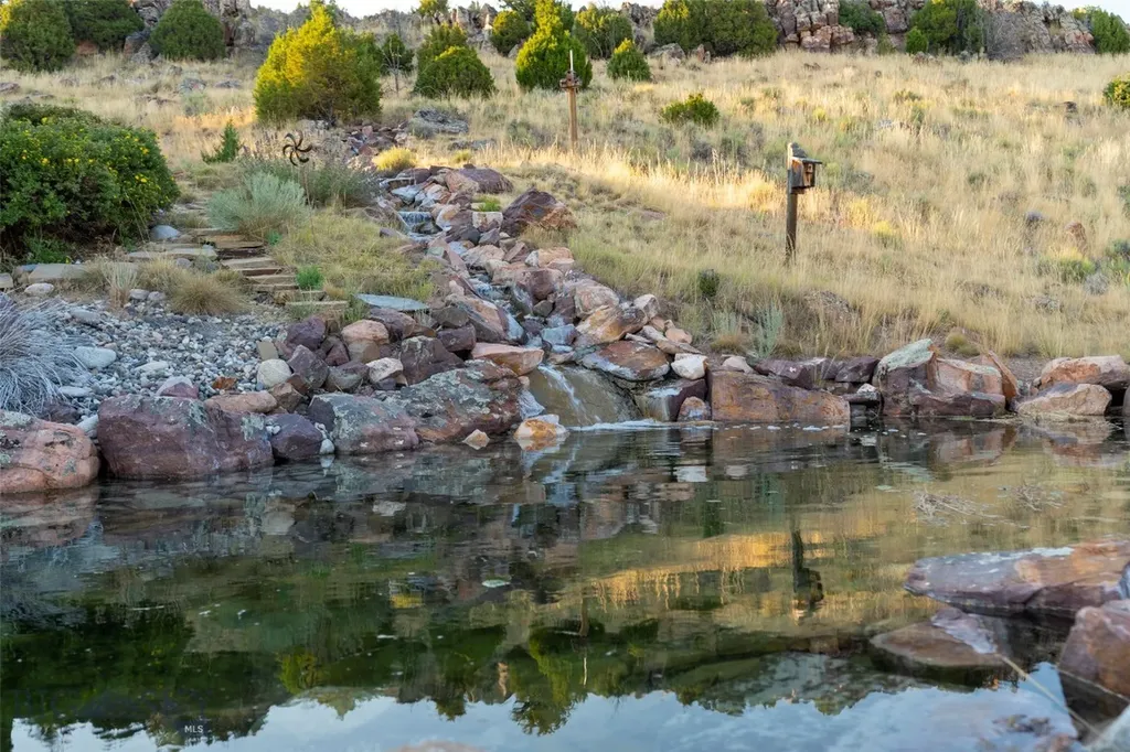 145 S River Connection Manhattan MT 59741