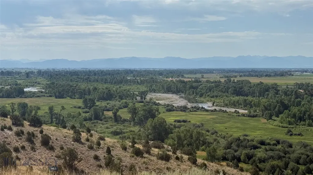 145 S River Connection Manhattan MT 59741