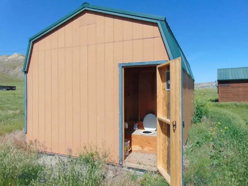 3391 Vernon Road Highwood MT 59450