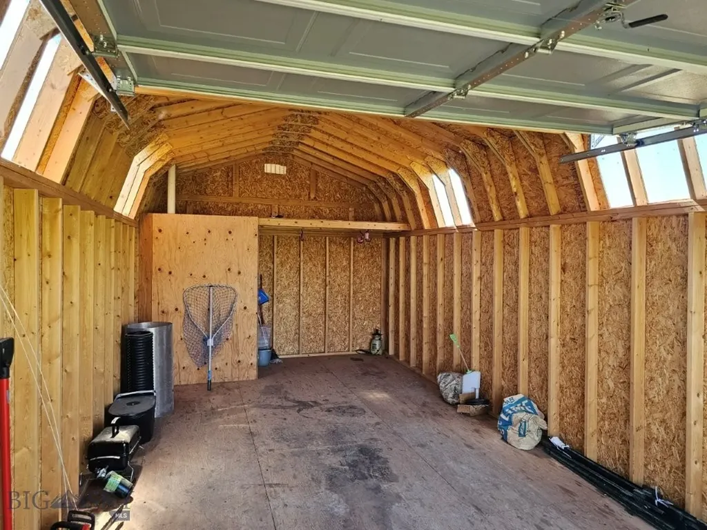 3391 Vernon Road Highwood MT 59450