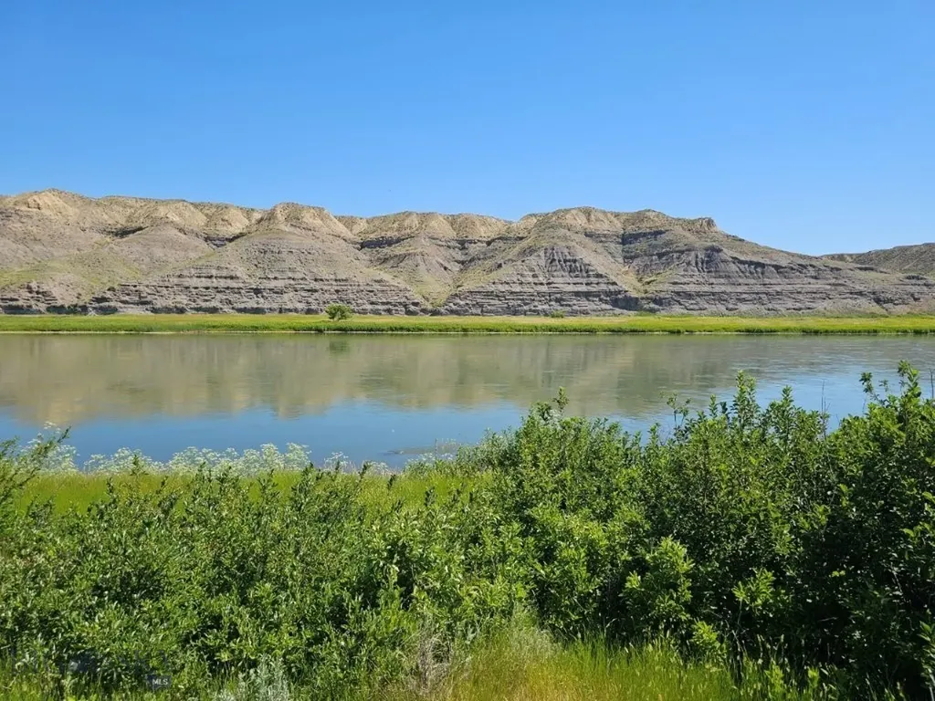 3391 Vernon Road Highwood MT 59450