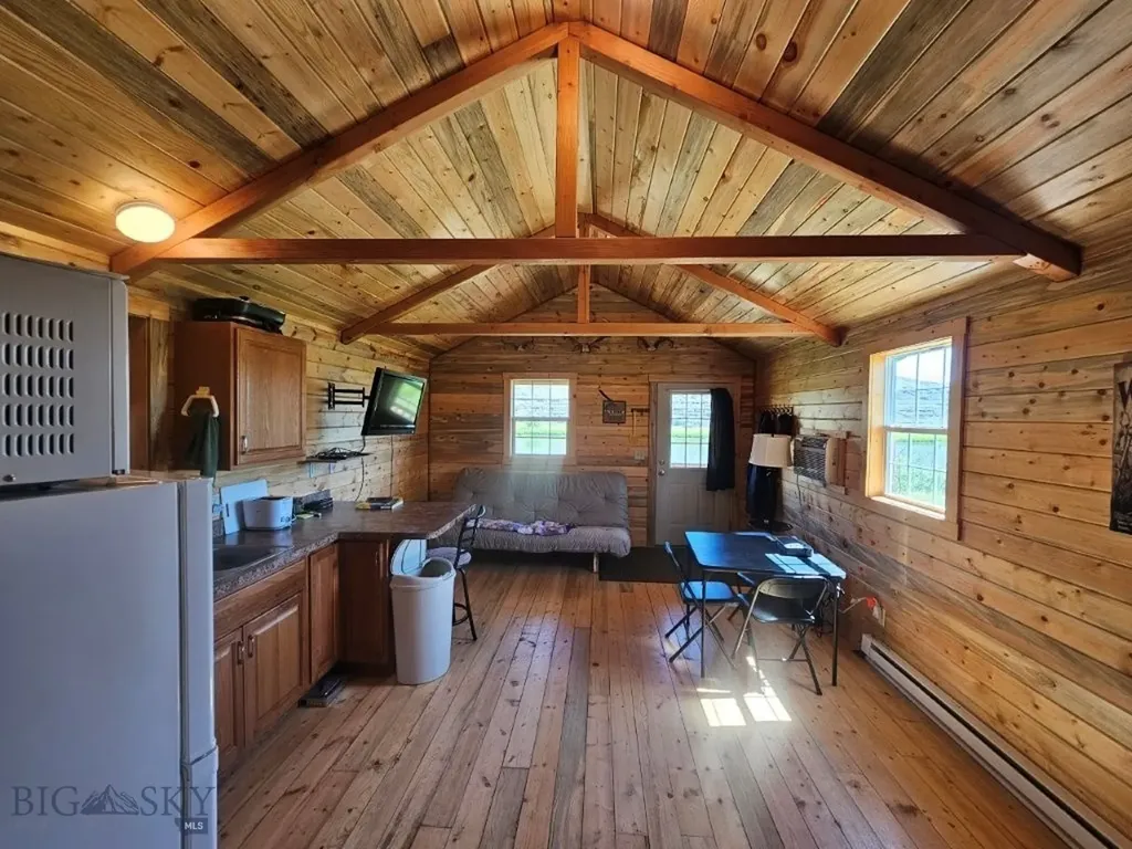 3391 Vernon Road Highwood MT 59450