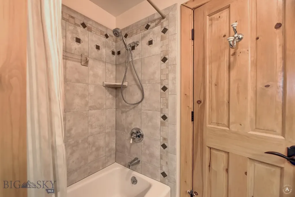 2988 Moose Gulch Elliston MT 59728