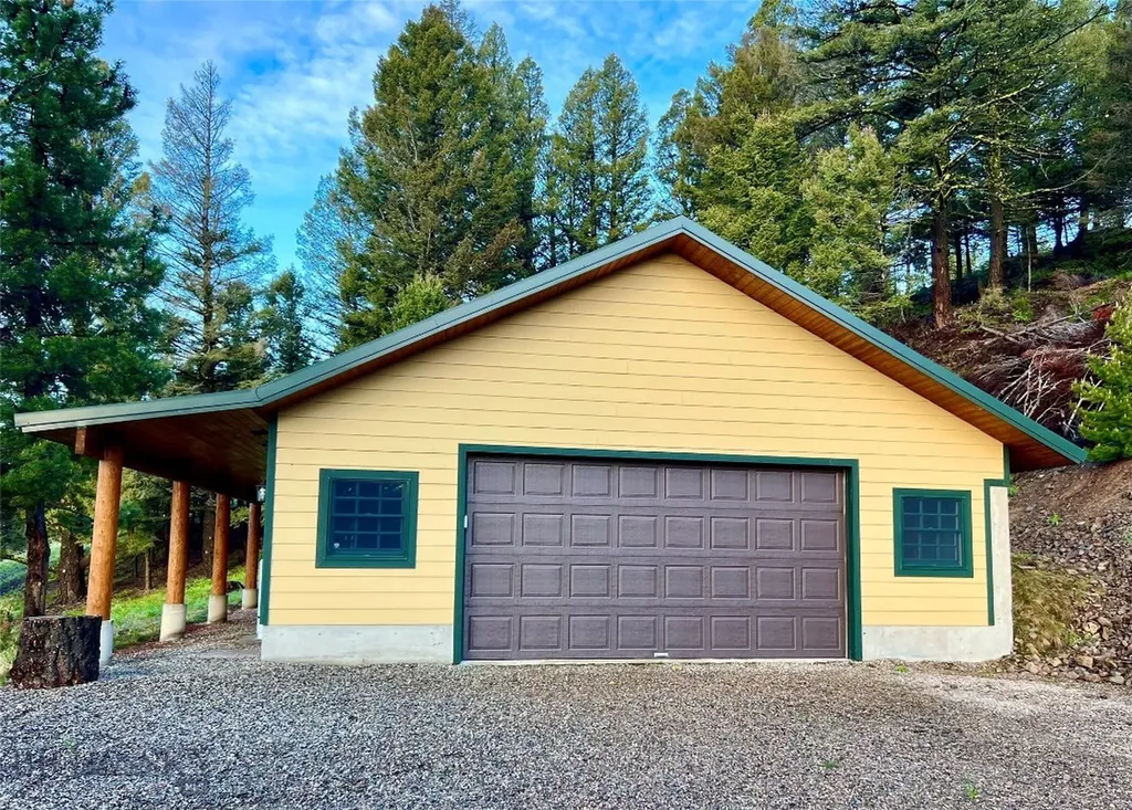 2988 Moose Gulch Elliston MT 59728