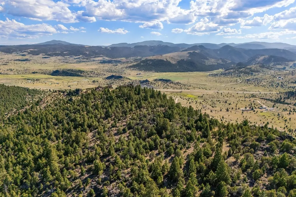 Nhn Tenderfoot Trail Ramsay MT 59748