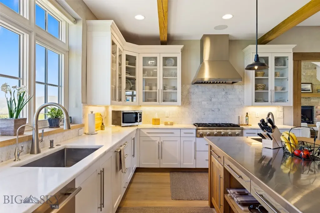 168 Hawthorn Lane Bozeman MT 59715