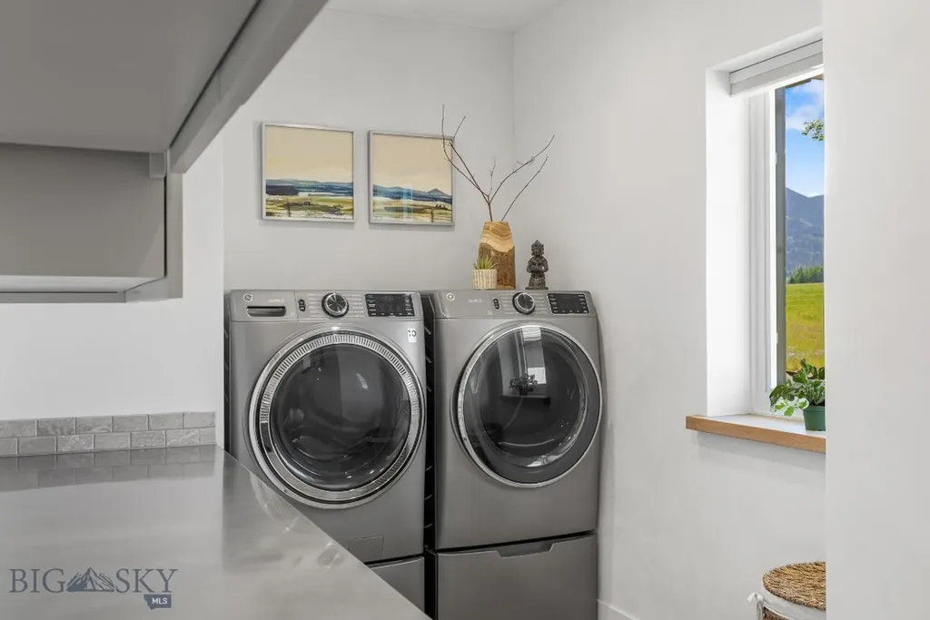168 Hawthorn Lane Bozeman MT 59715