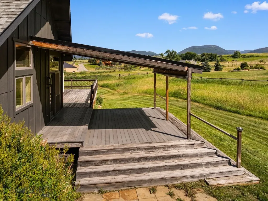 236 Holland Lane Bozeman MT 59718