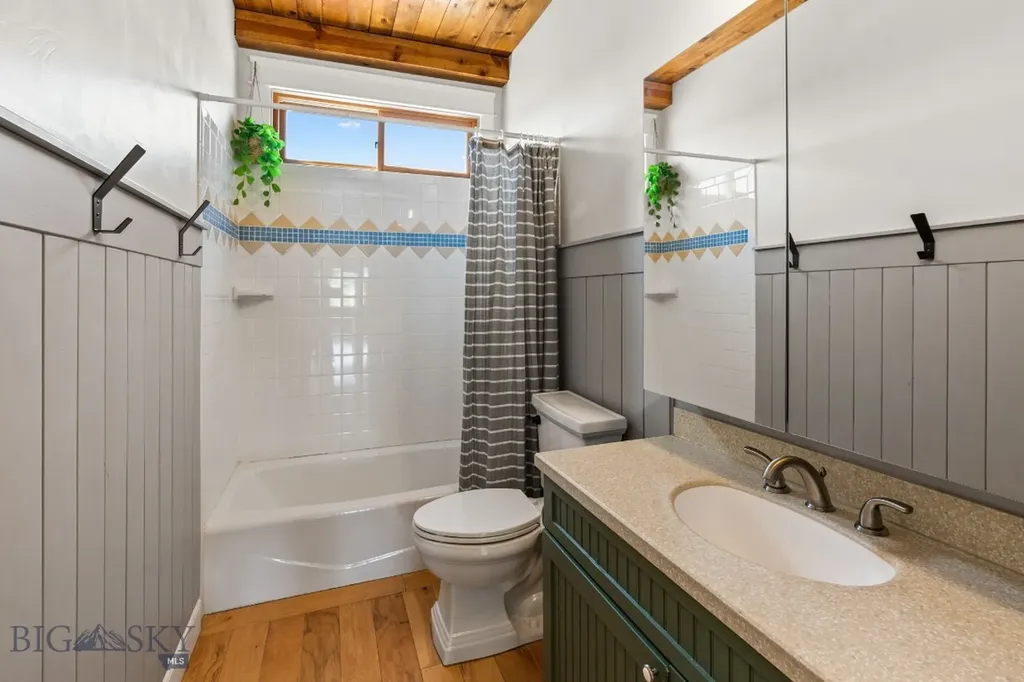 236 Holland Lane Bozeman MT 59718