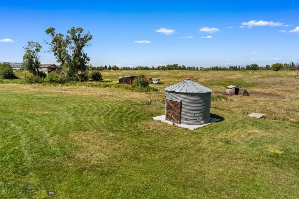 236 Holland Lane Bozeman MT 59718