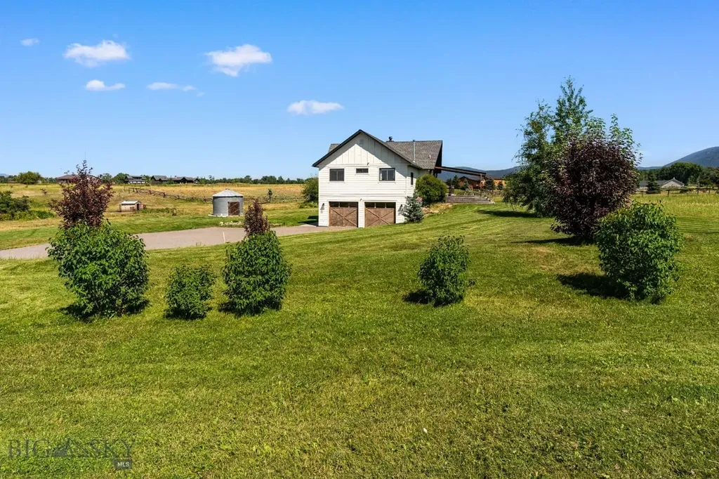 236 Holland Lane Bozeman MT 59718