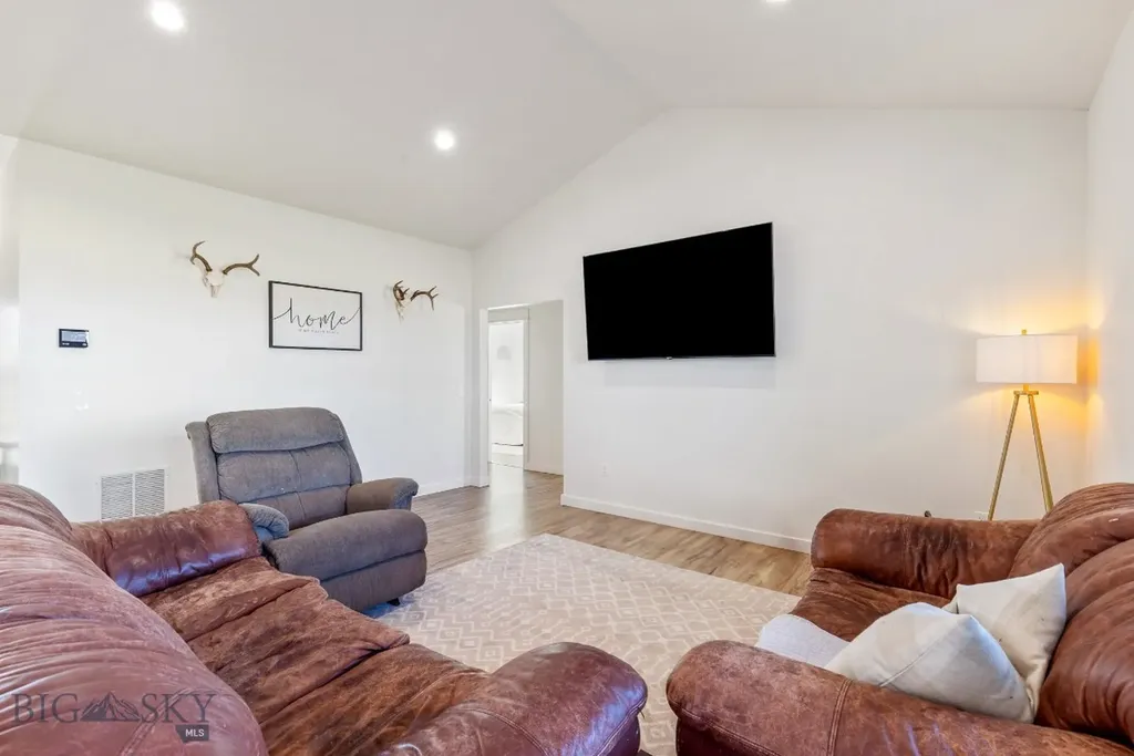 10 Mackenzie Mountain Way Three Forks MT 59752