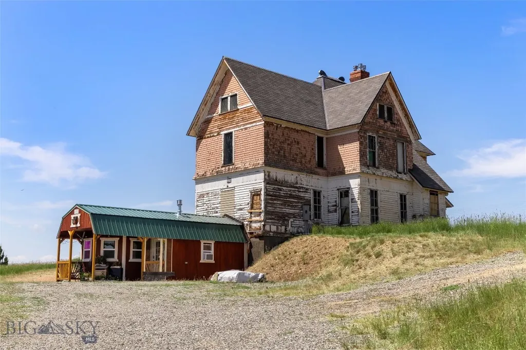 5835 Spaulding Bridge Road Belgrade MT 59714