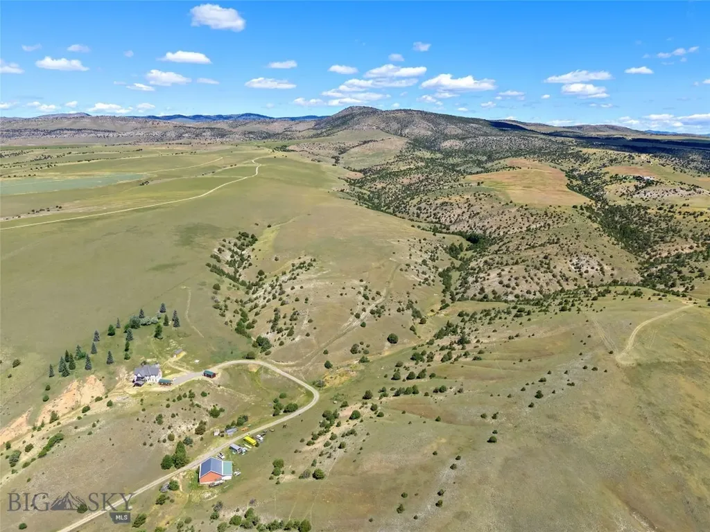5835 Spaulding Bridge Road Belgrade MT 59714