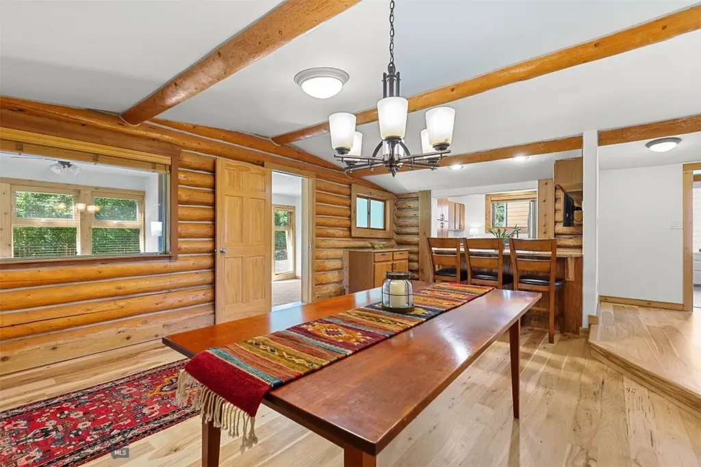 1733 W Cameron Bridge Road Bozeman MT 59718