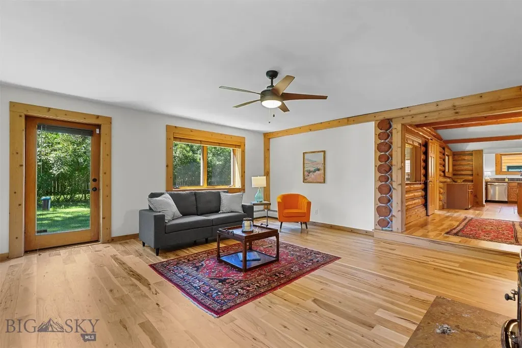1733 W Cameron Bridge Road Bozeman MT 59718