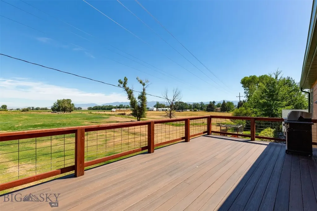 1733 W Cameron Bridge Road Bozeman MT 59718