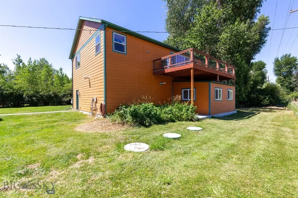 1733 W Cameron Bridge Road Bozeman MT 59718