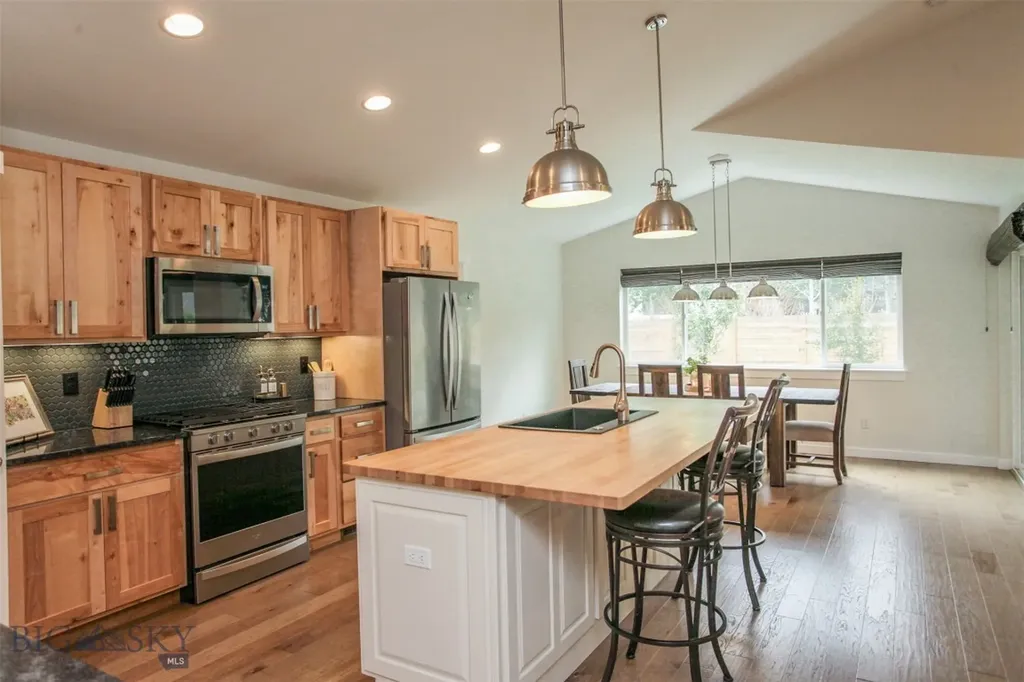 4106 Tanzanite Drive Bozeman MT 59718