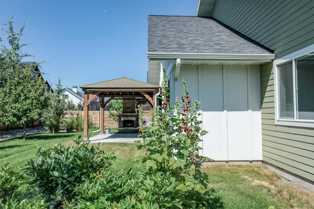 4106 Tanzanite Drive Bozeman MT 59718