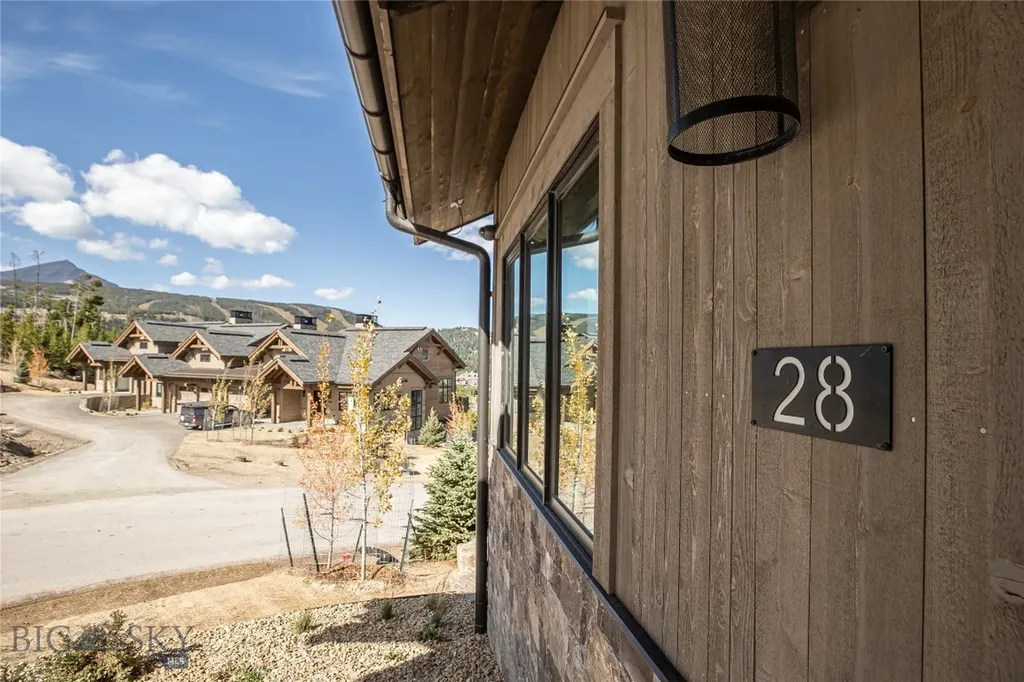 28 Pale Morning Spur Big Sky MT 59716