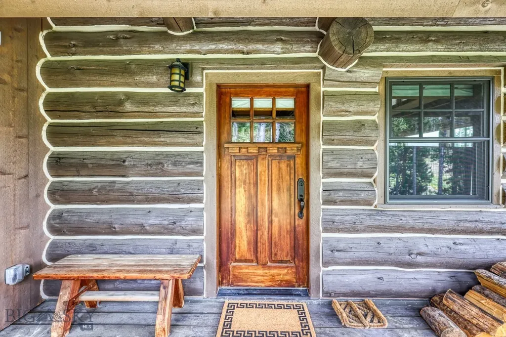 17 Manitou Loop Big Sky MT 59716