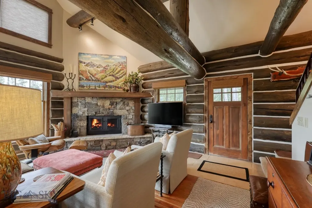 17 Manitou Loop Big Sky MT 59716