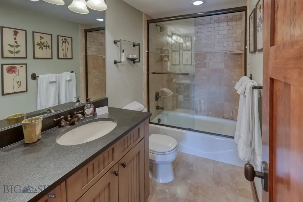 17 Manitou Loop Big Sky MT 59716