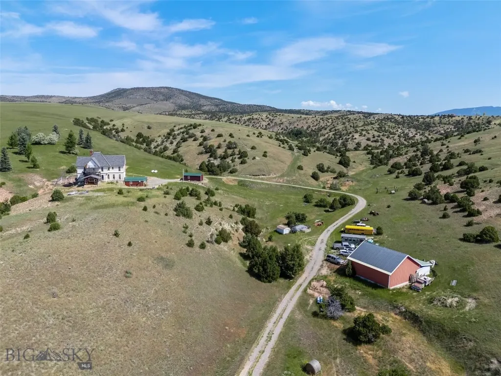5835 Spaulding Bridge Road Belgrade MT 59714