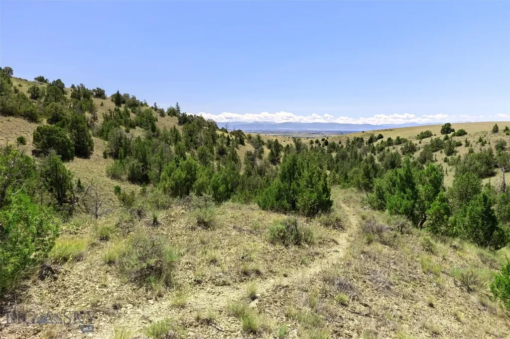5835 Spaulding Bridge Road Belgrade MT 59714