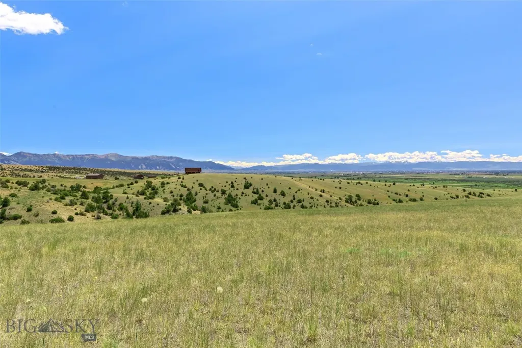 5835 Spaulding Bridge Road Belgrade MT 59714