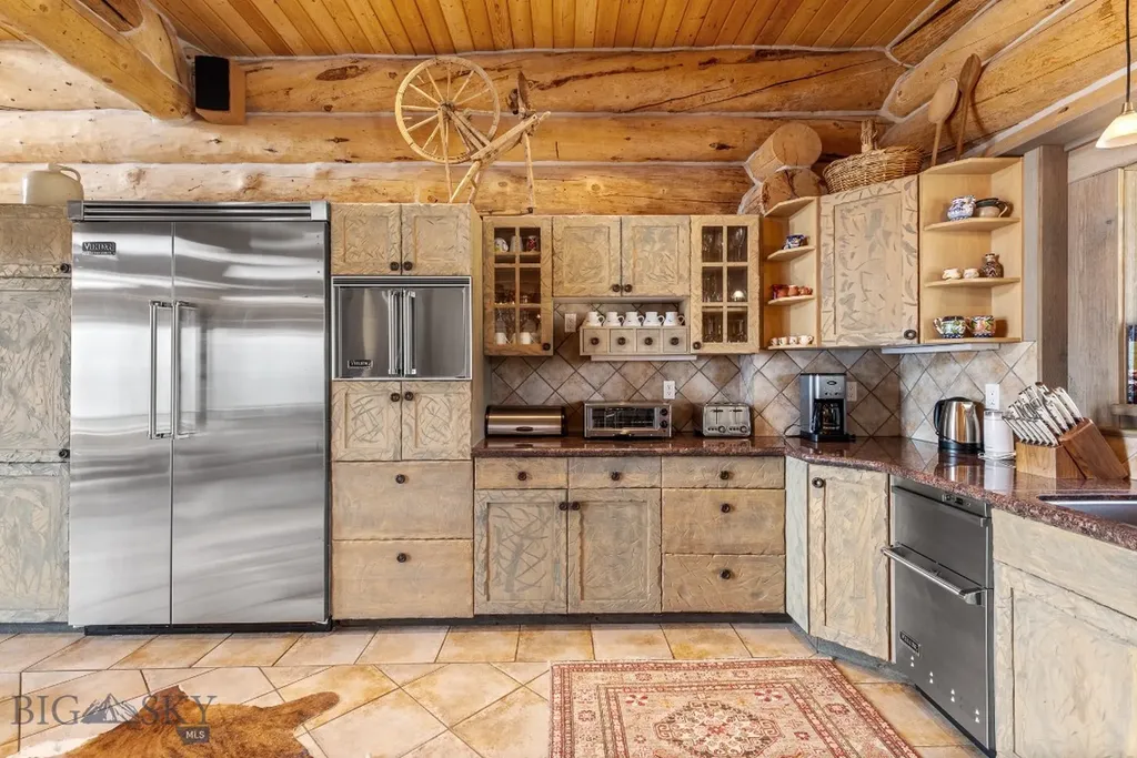 140 Upper Beehive Loop Road Big Sky MT 59716