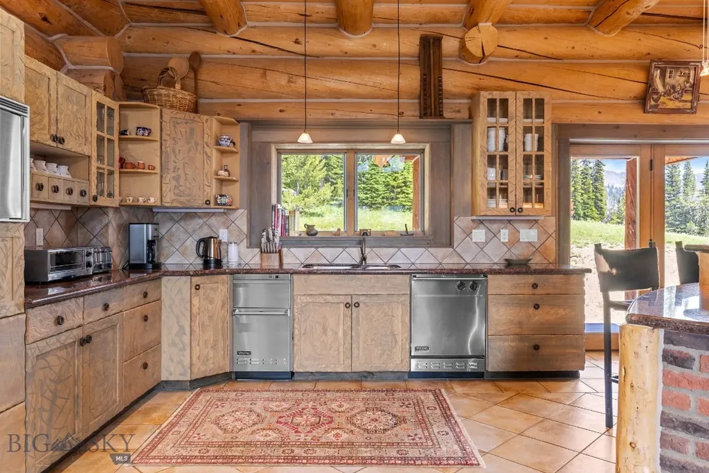 140 Upper Beehive Loop Road Big Sky MT 59716