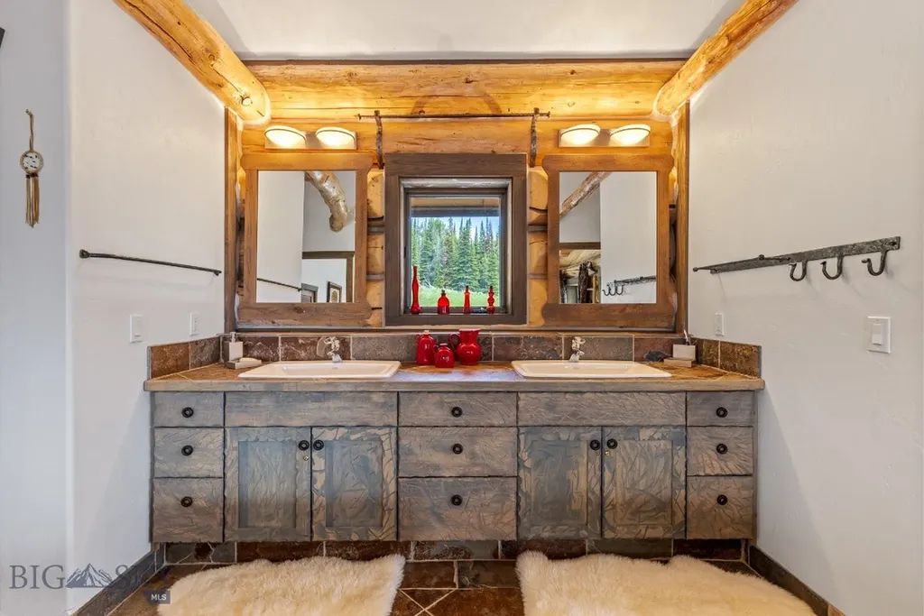 140 Upper Beehive Loop Road Big Sky MT 59716