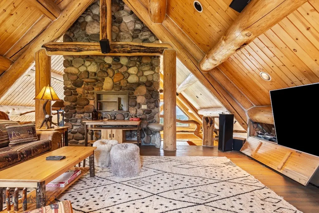 140 Upper Beehive Loop Road Big Sky MT 59716