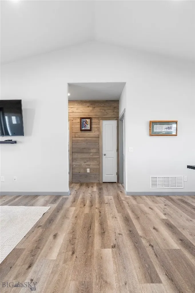 15 Santa Fe Trail Three Forks MT 59752