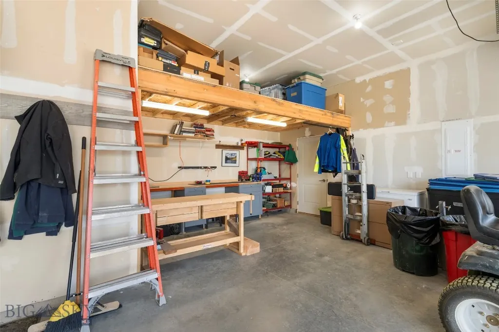 15 Santa Fe Trail Three Forks MT 59752
