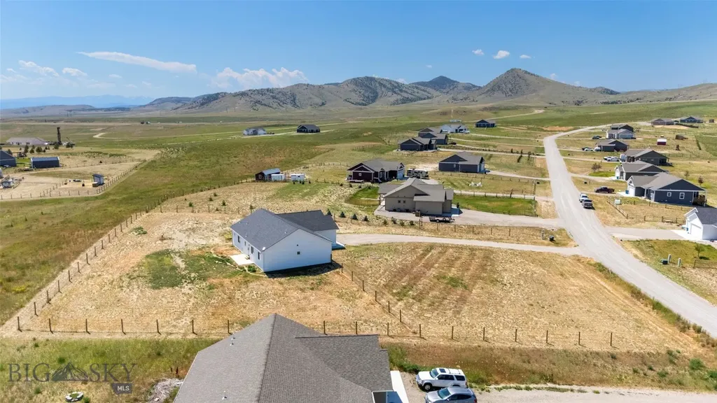 15 Santa Fe Trail Three Forks MT 59752