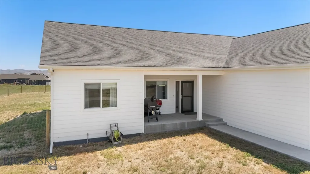 15 Santa Fe Trail Three Forks MT 59752