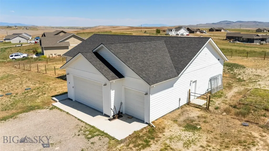 15 Santa Fe Trail Three Forks MT 59752