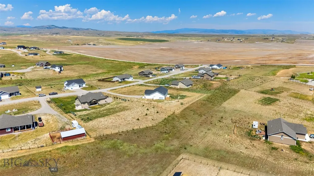 15 Santa Fe Trail Three Forks MT 59752