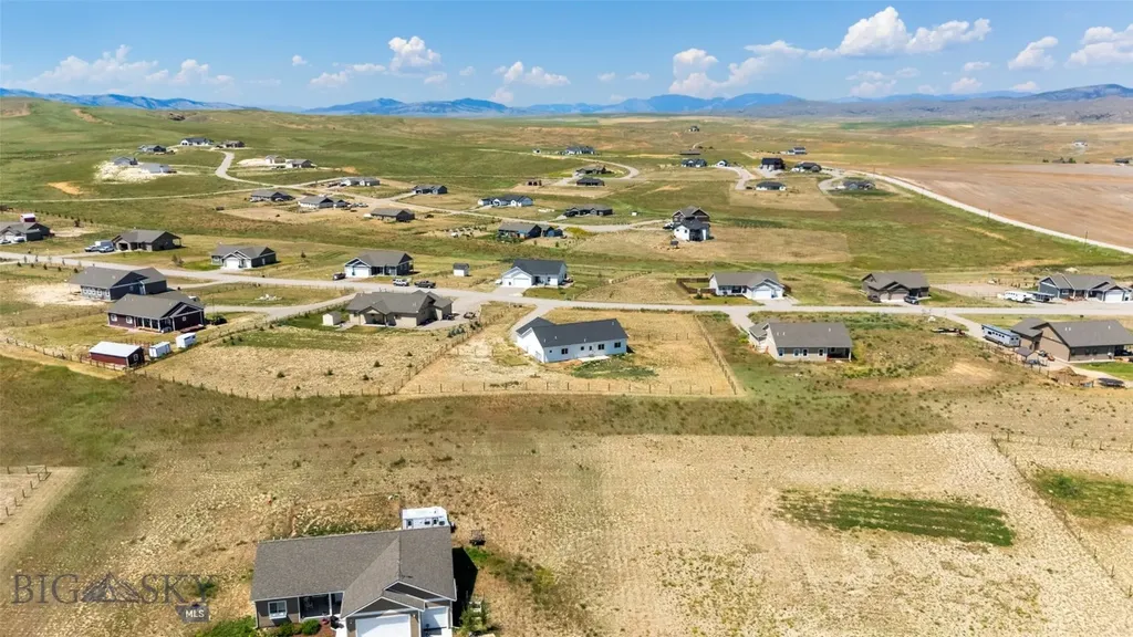 15 Santa Fe Trail Three Forks MT 59752
