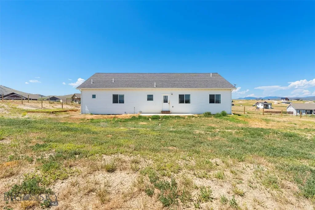 15 Santa Fe Trail Three Forks MT 59752