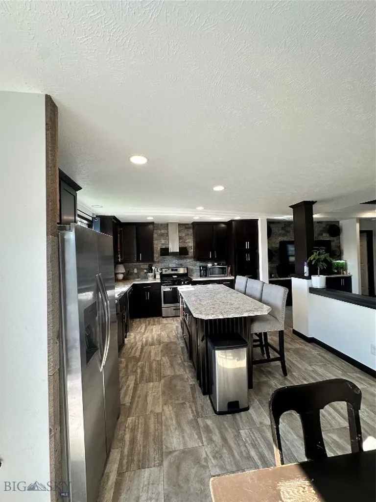 1102 E 2nd Street Big Timber MT 59011